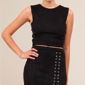 4SI3NNA Faux Suede Lace Up Side Top